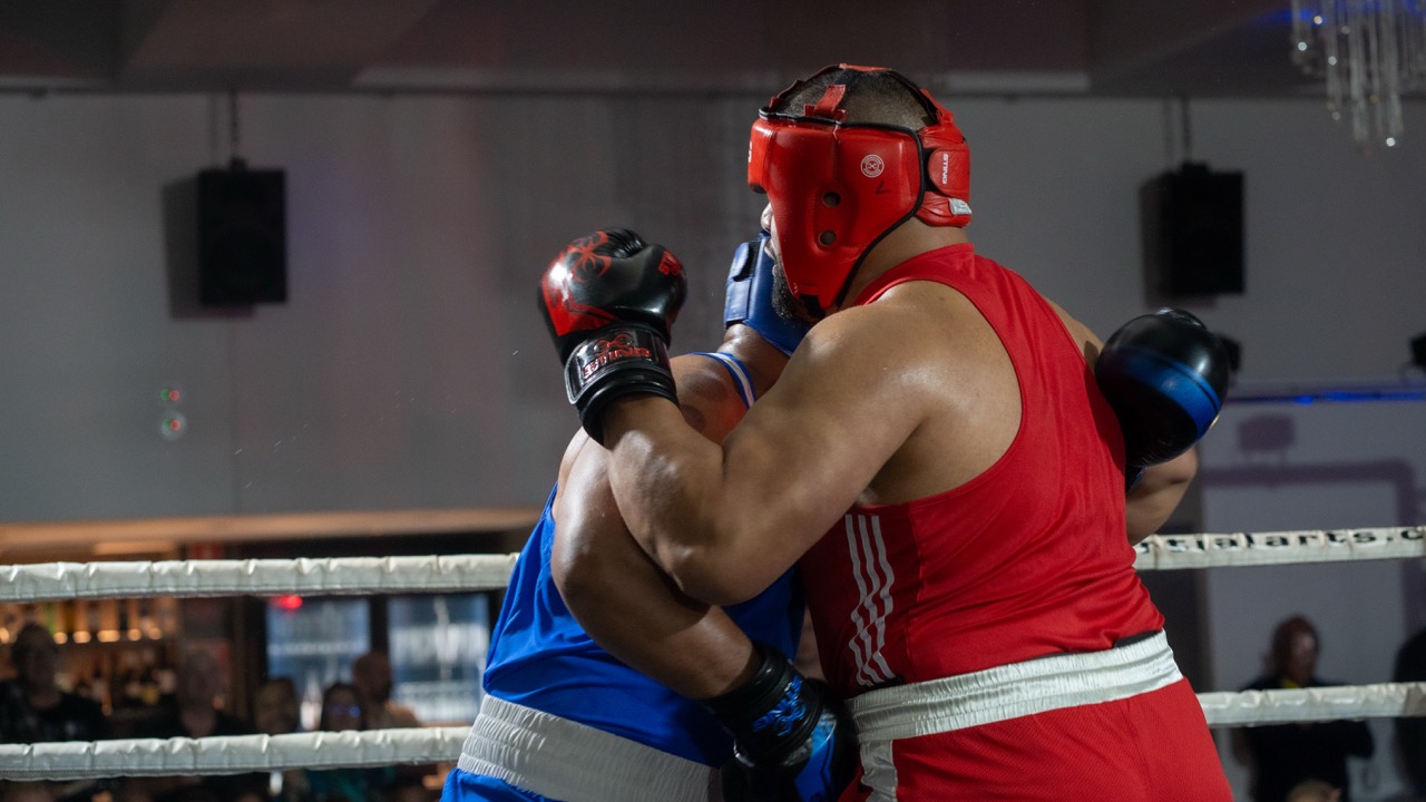 Boxing match image